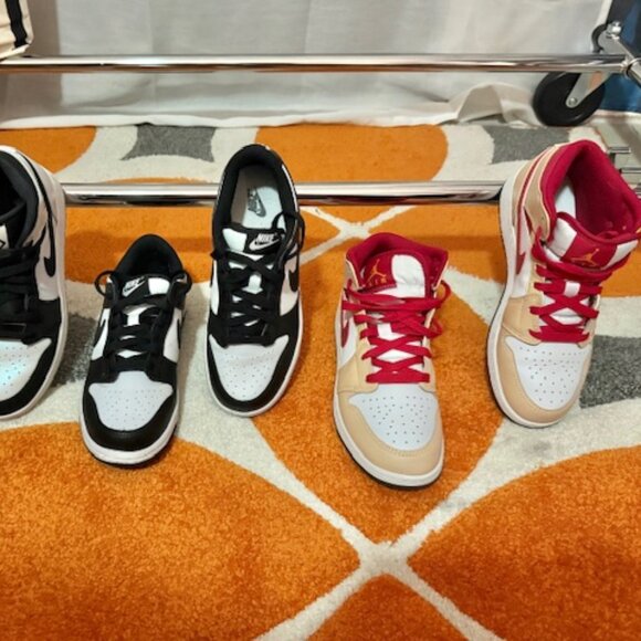 Air Jordan 1 Mid Light Curry Cardinal Red 5.5 - Picture 1 of 2